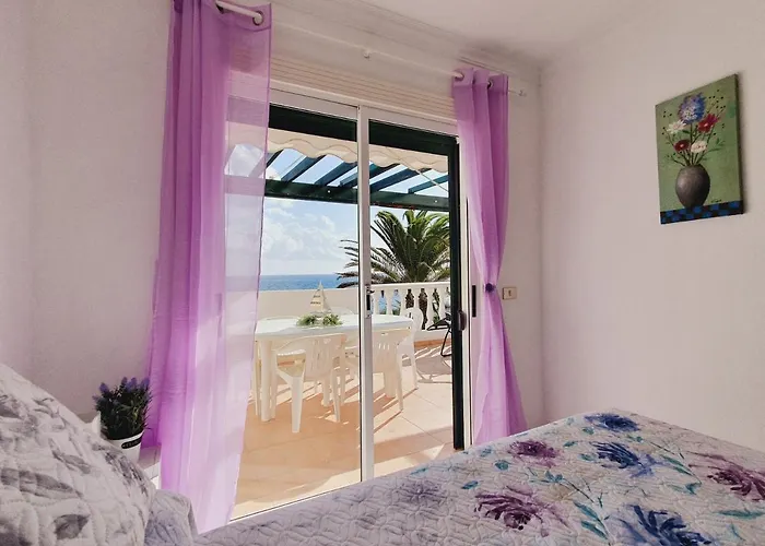 Azul Window *