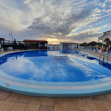 Azul Window 公寓 *